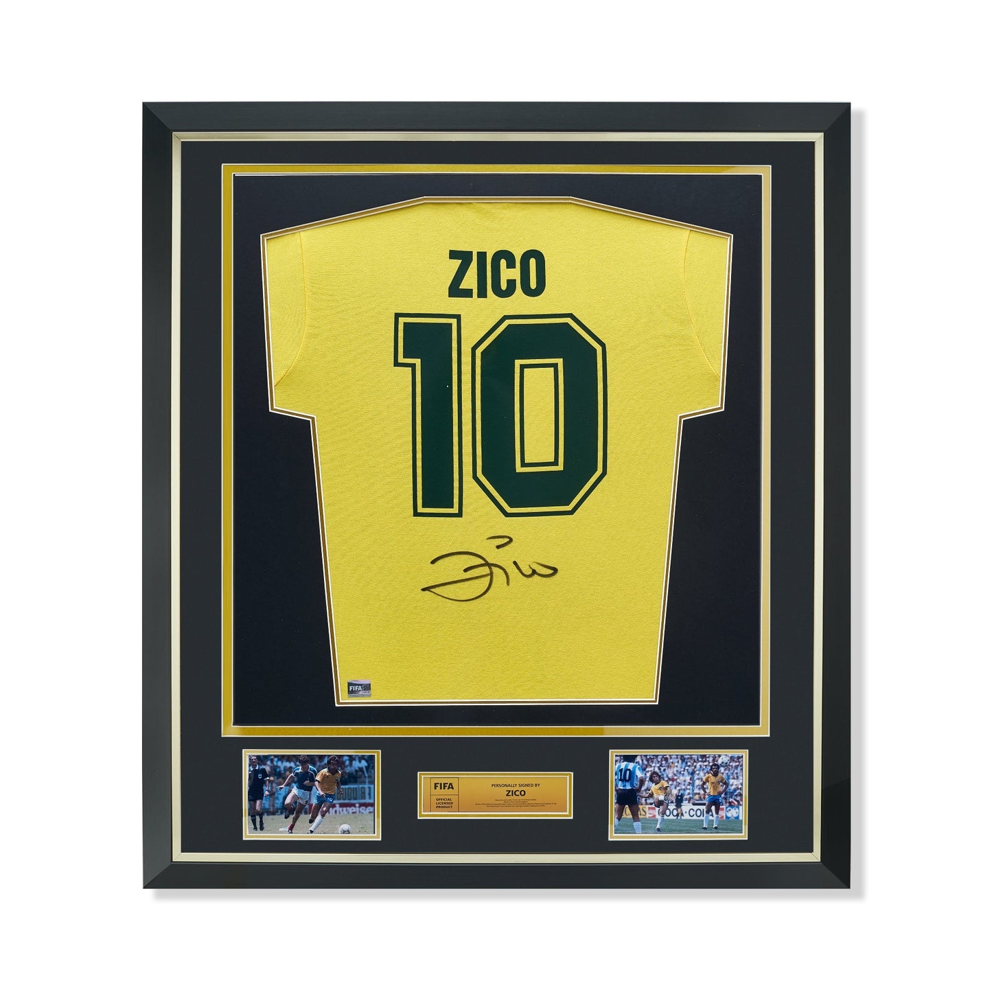 Maillot Domicile Officiel Brésil 1982 Zico Dédicacé au Dos et Encadré Coupe du Monde FIFA